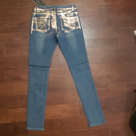 New Denim 4 Us Skinny Leg Medium Blue Jeans - Picture 2 of 2